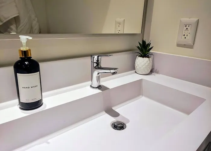 Apartamento Oasis, Ks, Pool, Hot Tub, Gym, Hs Wifi
