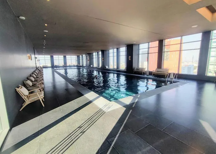 Oasis, Ks, Pool, Hot Tub, Gym, Hs Wifi